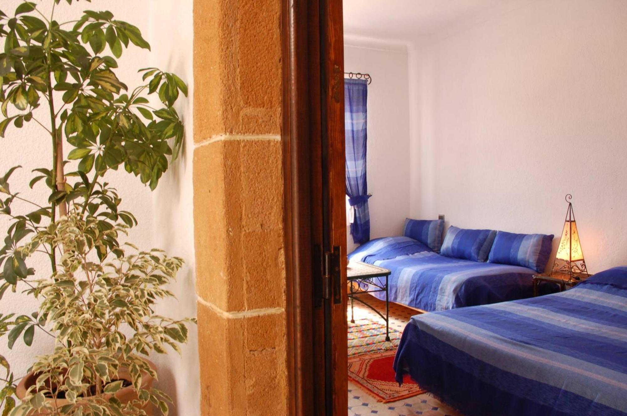 Riad Le Grand Large 2*