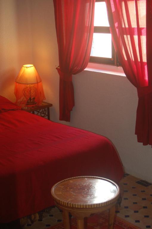 Riad Le Grand Large 2*